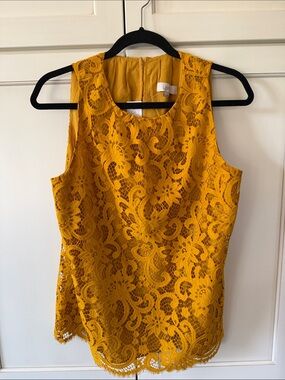 LOFT gold Lace Sleeveless Shell Top. Size Medium